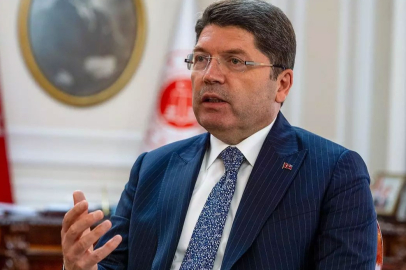BAKAN TUNÇ: SAHİPSİZ HAYVAN SORUNU ERTELENEMEZ