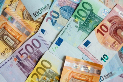 EURO TARİHİNDE İLK KEZ 40 TL’Yİ AŞTI!