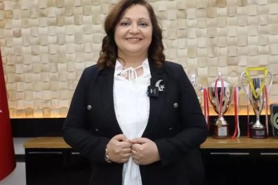 CHP'Lİ BELEDİYE BAŞKANI YERİNİ MHP'Lİ İSME BIRAKTI