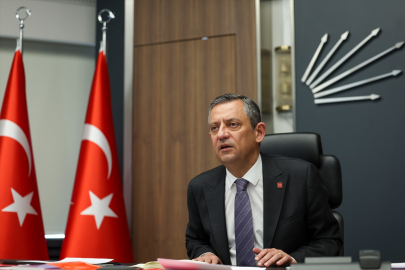 ÖZGÜR ÖZEL'DEN AB MESAJI: "IŞIK HIZIYLA HAYATA GEÇİRECEĞİZ"