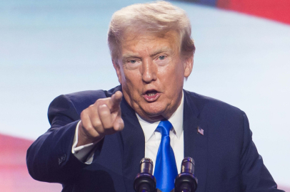 TRUMP’TAN HUSİLERE: "SÜRENİZ DOLDU, CEHENNEM ÜZERİNİZE YAĞACAK!"