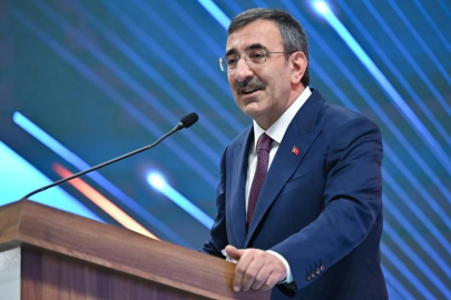 CUMHURBAŞKANI YARDIMCISI YILMAZ: ŞU ANA KADAR 873 BİN SURİYELİ ÜLKESİNE DÖNDÜ