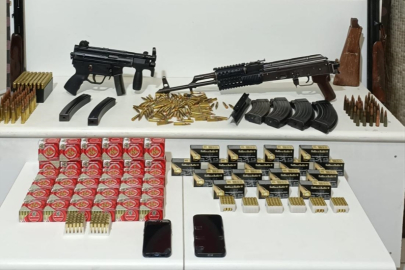 KIRIKKALE'DE YASA DIŞI SİLAH TİCARETİNE İLİŞKİN ŞÜPHELİLER YAKALANDI