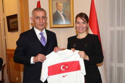 HACIOSMANOĞLU'NDAN MACARİSTAN BÜYÜKELÇİSİNE ZİYARET