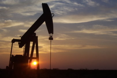 ABD’NİN PETROL STOKLARINDA GERİLEME