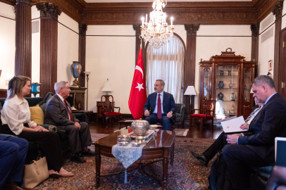 BAKAN FİDAN, ABD’Lİ KONGRE ÜYESİ JOE WILSON İLE GÖRÜŞTÜ